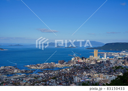 瀬戸内海　高松市街並み　2021年10月撮影 83150433