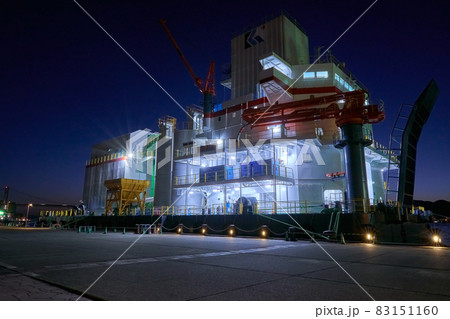 コンクリートミキサー船 早朝 コンクリートミキサー船 早朝 83151160