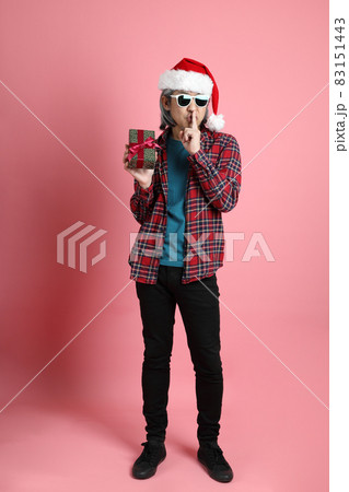 Man in Christmas Season Man in Christmas Season 83151443