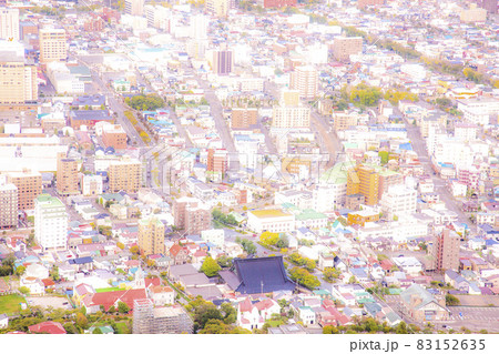 【レタッチ有・水彩画・パステル風】函館山から見える函館市街地(教会群十字街方面) 【レタッチ有・水彩画・パステル風】函館山から見える函館市街地(教会群十字街方面) 83152635