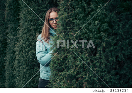 Beautiful autumn woman 83153254