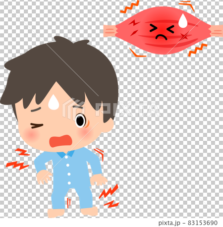 筋肉痛になったパジャマ姿の若い男性 83153690