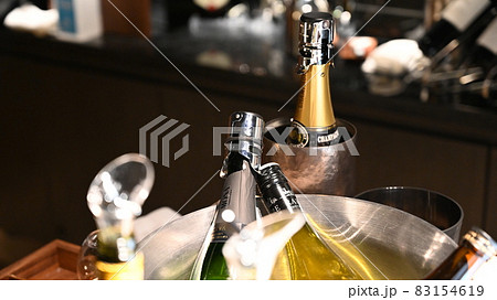 お酒は飲みますか？ 83154619