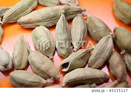 Elettaria cardamomum fruits with seeds, cardamom spice 83155117