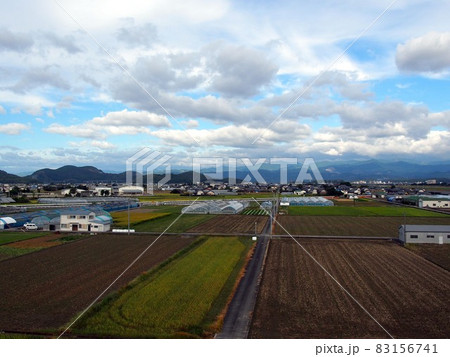 秋空と四国山脈と香長平野 （Oct. '21） 83156741