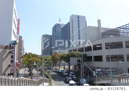 堺市堺東堺郵便局前の大小路通り 83156761