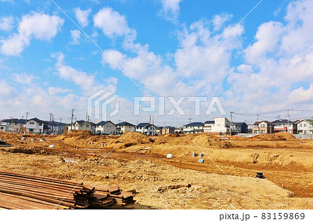 街の再開発　工事現場 83159869