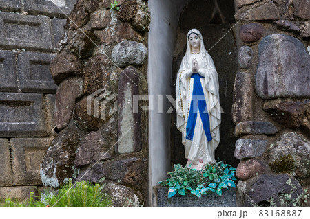 教会　聖母マリア 83168887