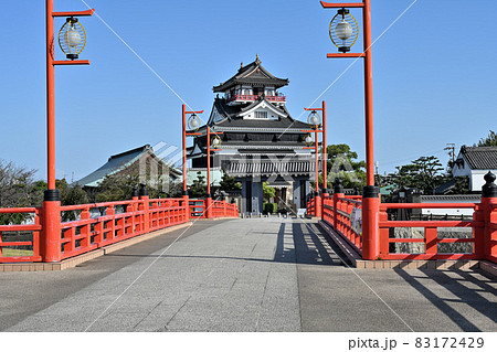 快晴の清須城 天守閣とその周辺施設 快晴の清須城 天守閣とその周辺施設 83172429