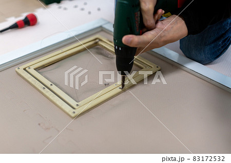 網戸の張替え　犬の出入口　DIY 83172532