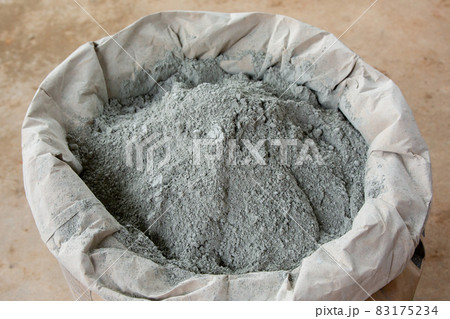 Cement powder in bag package 83175234