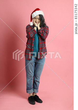 Merry Christmas Girl 83175342