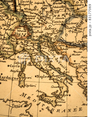 アンティークの世界地図　イタリア 83177069