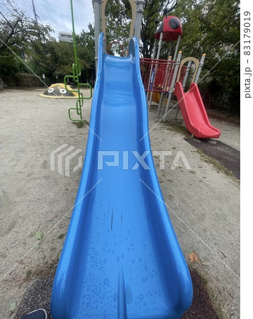 大阪府茨木市　公園の遊具 83179019