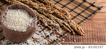 ごはん イネ 米 83192337