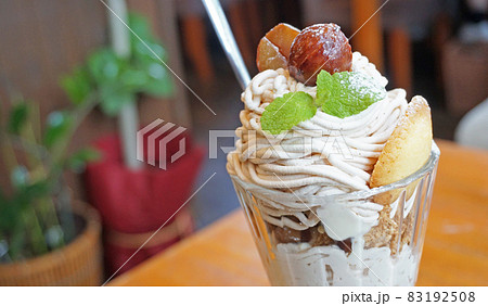 秋の味覚　マロンパフェ 83192508