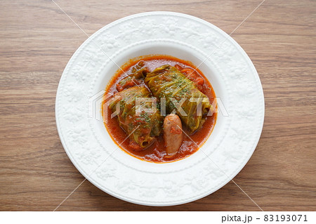 ロールキャベツのトマト煮込み ロールキャベツのトマト煮込み 83193071