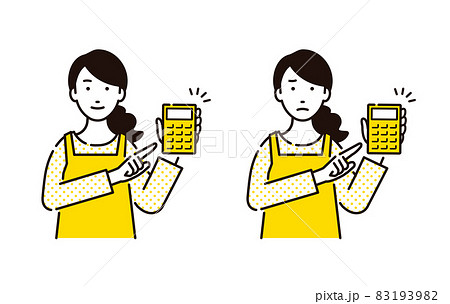 人物 電卓を持つ主婦 83193982