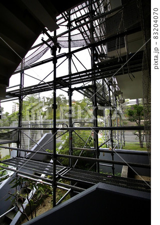 マンション大規模修繕足場工事、居住者から見た大規模修繕足場工事、安全第一、工事内容、住民検査 83204070