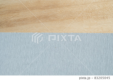 サンドペーパーと木材 サンドペーパーと木材 83205045