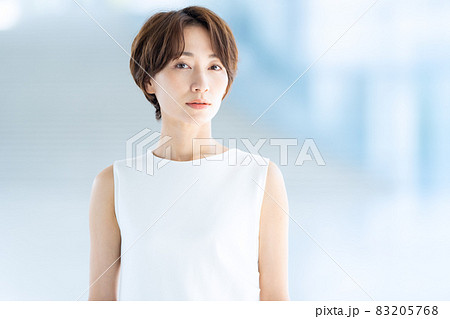 女性 ビューティー 美容 ミドル スキンケア 女性 ビューティー 美容 ミドル スキンケア 83205768