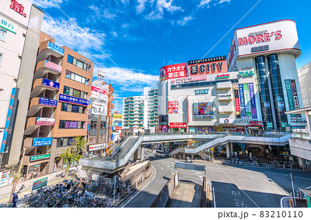 日本の相模原都市景観　相模大野駅前などを望む 83210110