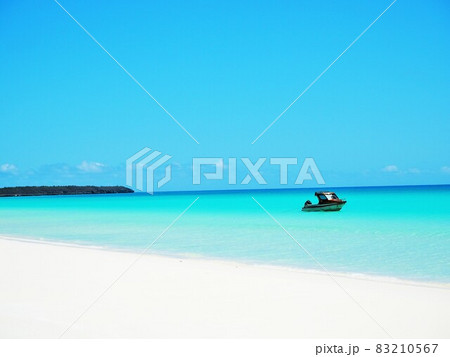 ニューカレドニア、ウベア島の絶景 ニューカレドニア、ウベア島の絶景 83210567