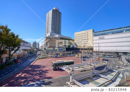 横浜市鶴見区のJR鶴見駅東口(鶴見中央1丁目)を見る 83215946