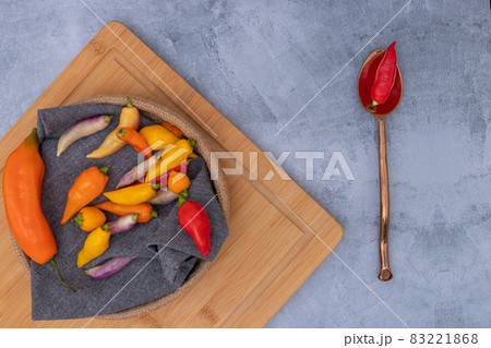 Peruvian chili peppers of various colors Peruvian chili peppers of various colors 83221868