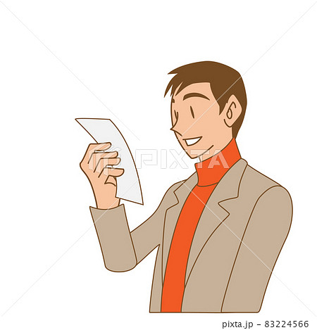 書類を見る笑顔のビジネスマン 83224566