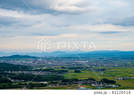 平尾台から望む行橋市の街並みと田園地帯 83226518