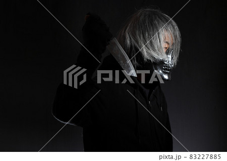 Crime in The Dark 83227885