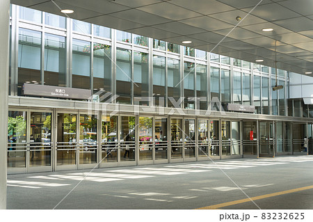 名古屋市中村区名駅 名古屋駅 JRセントラルタワーズ 桜通口 出入り口 名古屋市中村区名駅 名古屋駅 JRセントラルタワーズ 桜通口 出入り口 83232625
