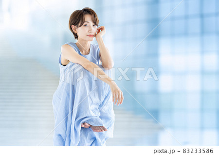 女性 ビューティー 美容 メイク ミドル スキンケア 女性 ビューティー 美容 メイク ミドル スキンケア 83233586