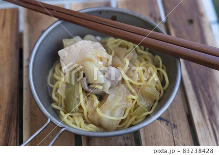 キャンプの朝ラーメン キャンプの朝ラーメン 83238428