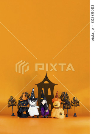 Halloween characters concept Halloween characters concept 83239083