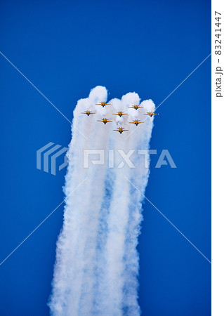 航空ショー 飛行機 航空機 83241447