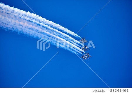 航空ショー 飛行機 航空機 83241461