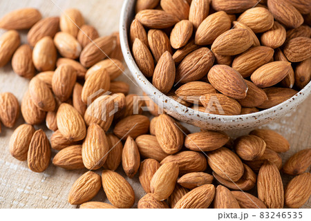 Group of dried almonds 83246535