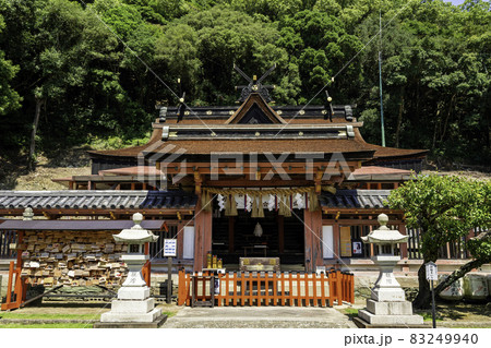 和歌山 和歌浦天満宮 唐門と本殿 和歌山県和歌山市 和歌山 和歌浦天満宮 唐門と本殿 和歌山県和歌山市 83249940