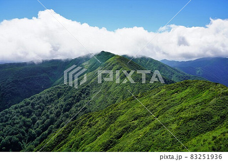 前神室山から神室山への稜線 前神室山から神室山への稜線 83251936