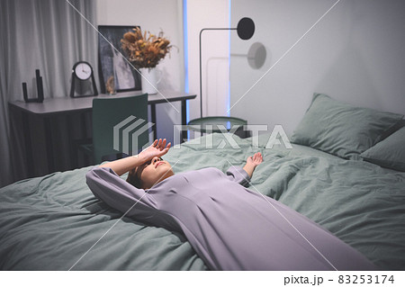 女性 83253174
