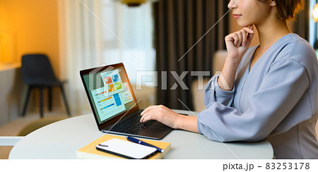 女性 女性 83253178
