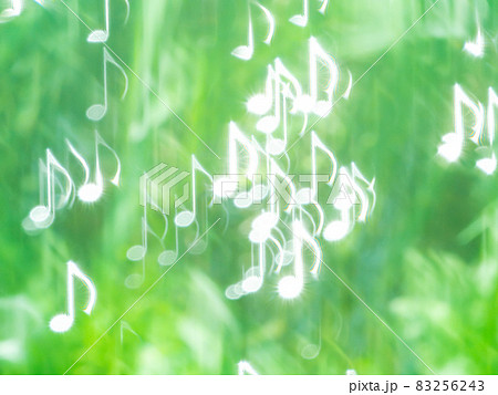 背景素材　音符のリフレクション　グリーン系 83256243