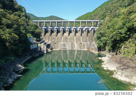 高知県四万十町　津賀ダム 83256302