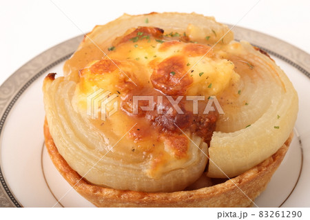 玉ねぎのオーブン焼き 玉ねぎのオーブン焼き 83261290