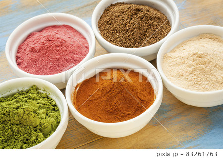 fruit and leaf powders 83261763