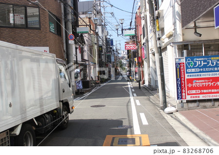 堺市堺東駅前裏通り 83268706