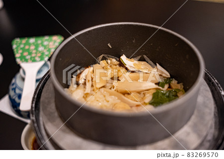 和食　香り高い松茸ご飯 83269570