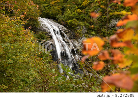飯豊山の大滝 83272989